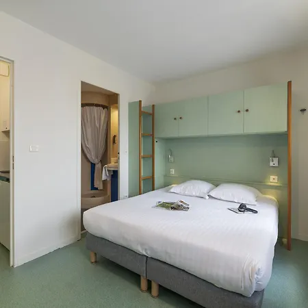 Апарт-отель Cerise La Beaujoire 3*